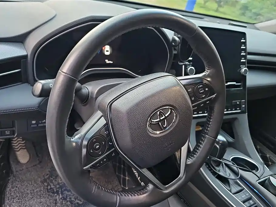 Toyota Avalon 2020 — фото 15