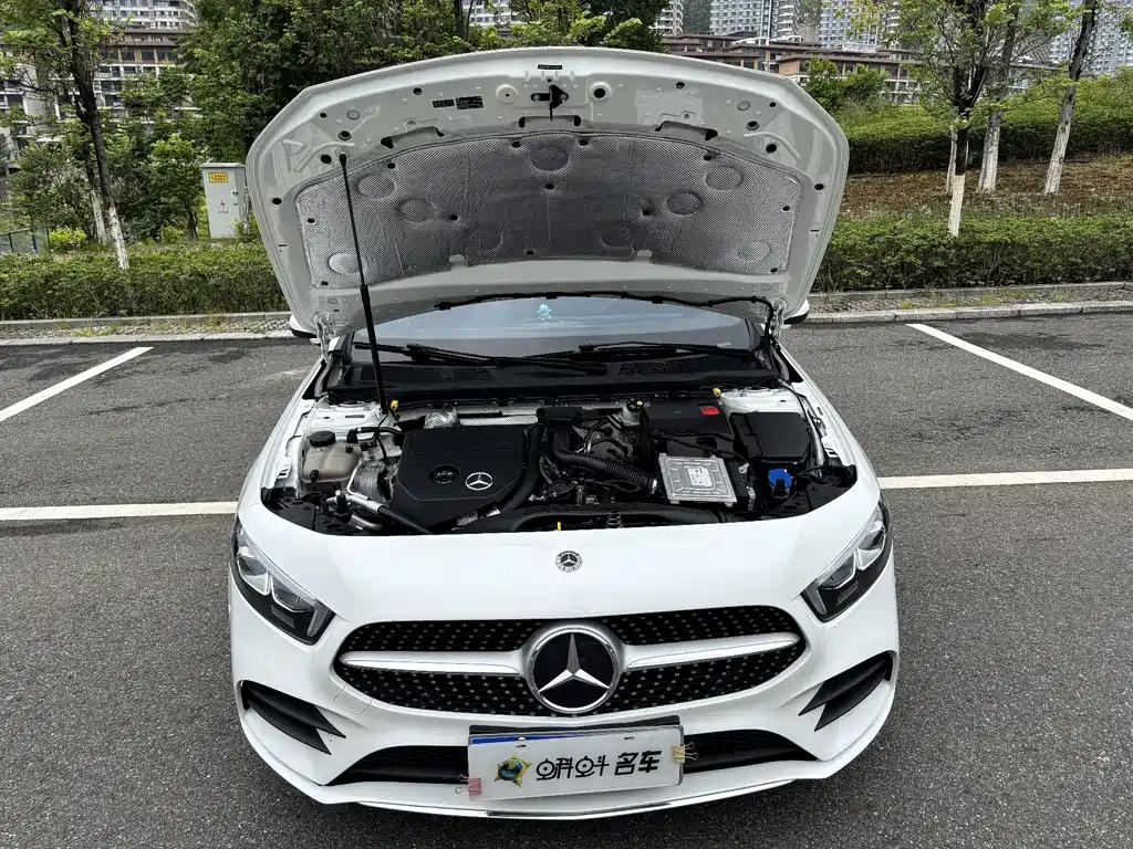 Mercedes-Benz A-Class 2023 — фото 16