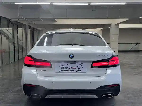 BMW 5 Series 2023