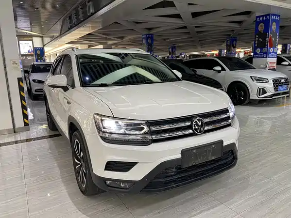 Volkswagen Tharu 2022