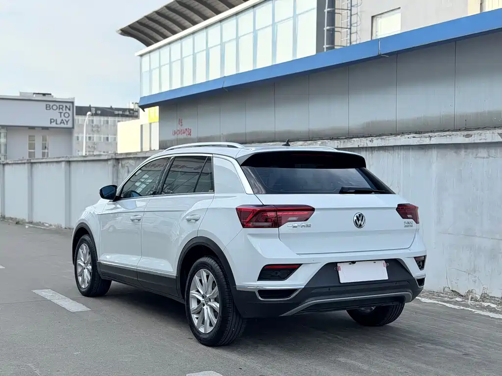 Volkswagen T-Roc 2019 — фото 9