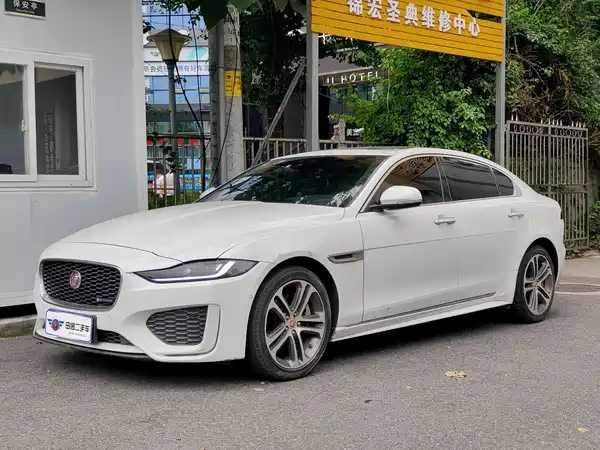 Jaguar XEL 2020
