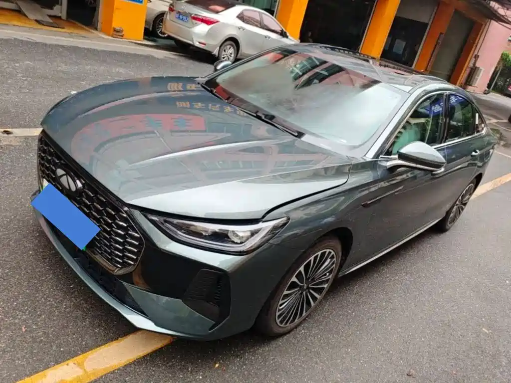 Fulwin Fengyun A8L 2025
