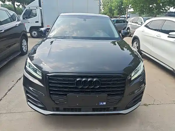 Audi Q2L 2021