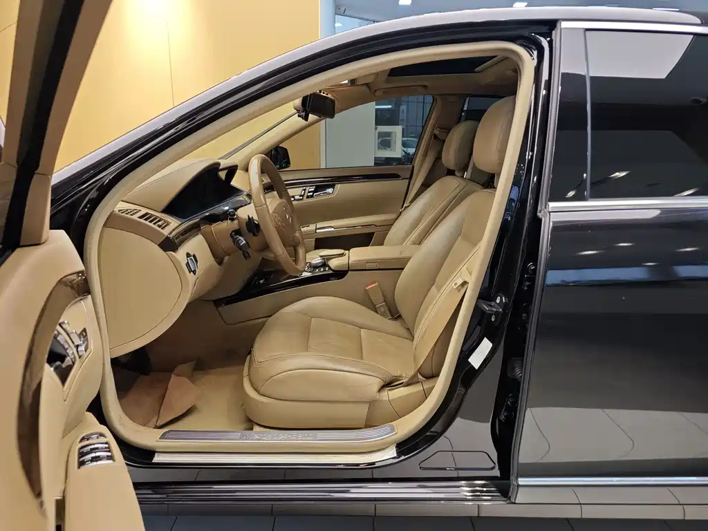 Mercedes-Benz S-Class 2011 — фото 14