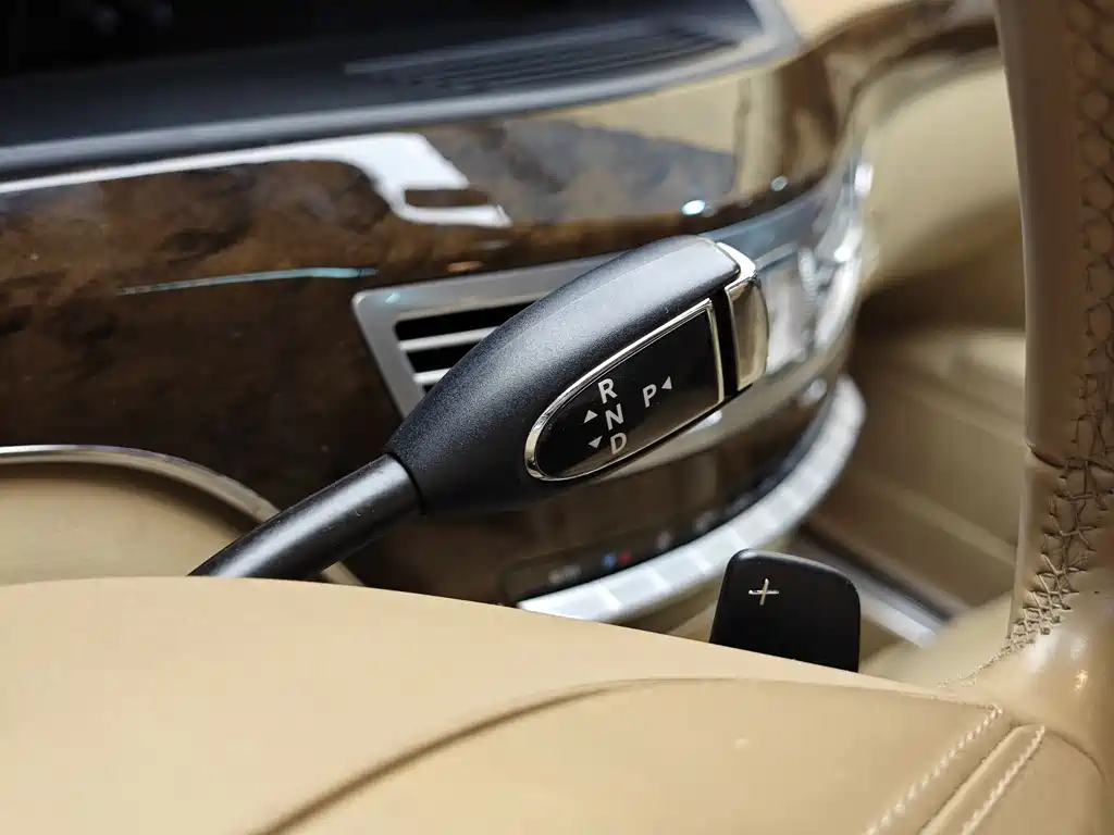 Mercedes-Benz S-Class 2011 — фото 16