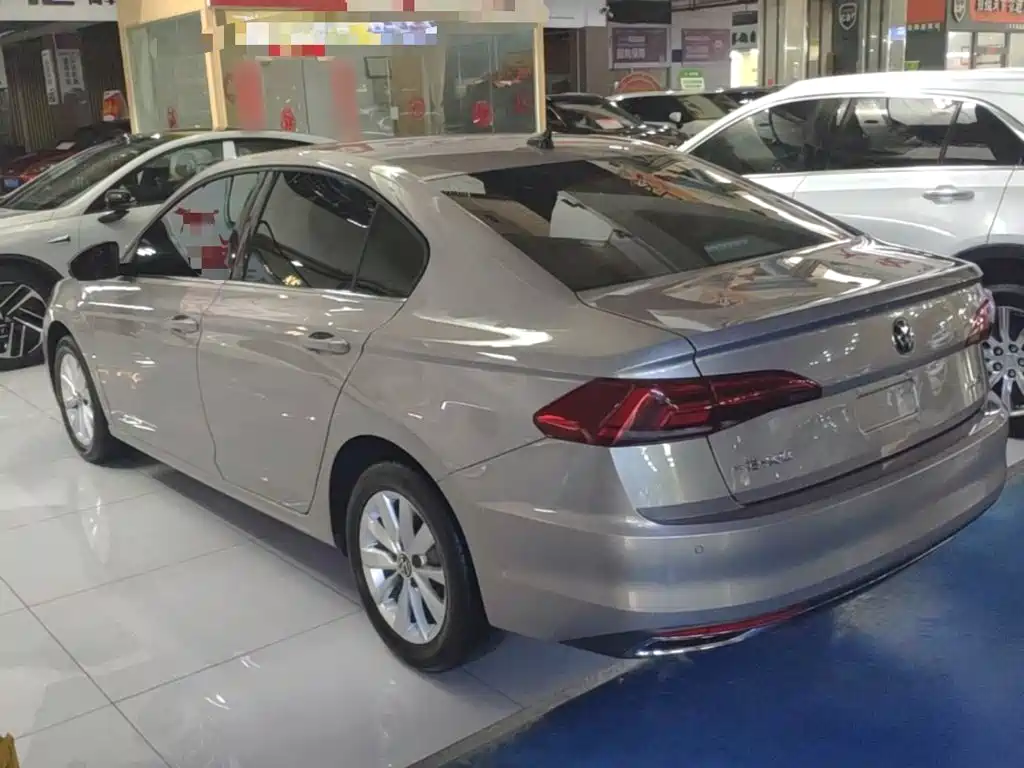 Volkswagen Bora 2021