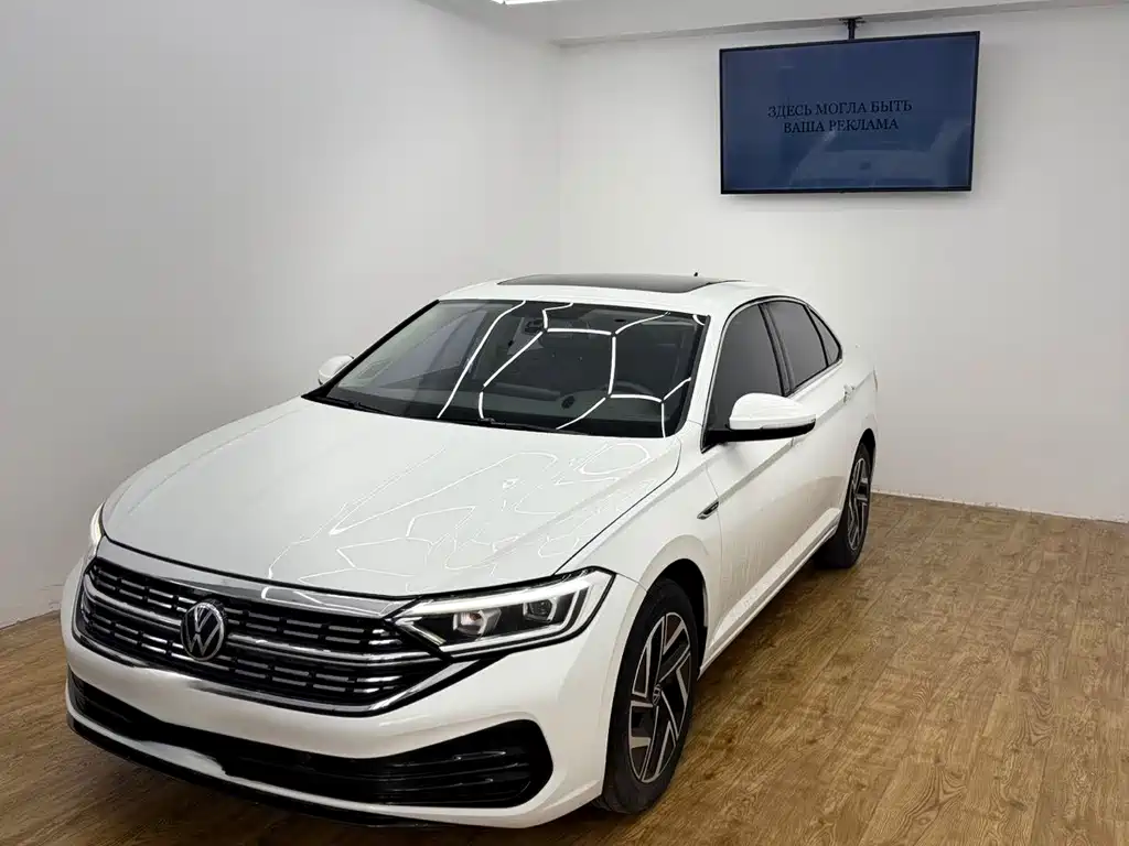 Volkswagen Sagitar 2022