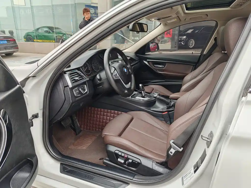 BMW 3 Series 2019