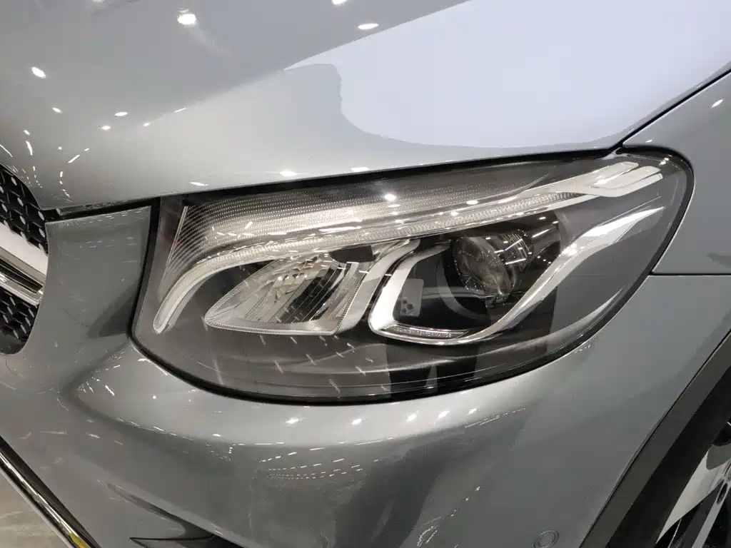 Mercedes-Benz GLC 2019 — фото 17