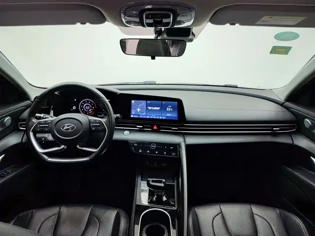 Hyundai Elantra 2020
