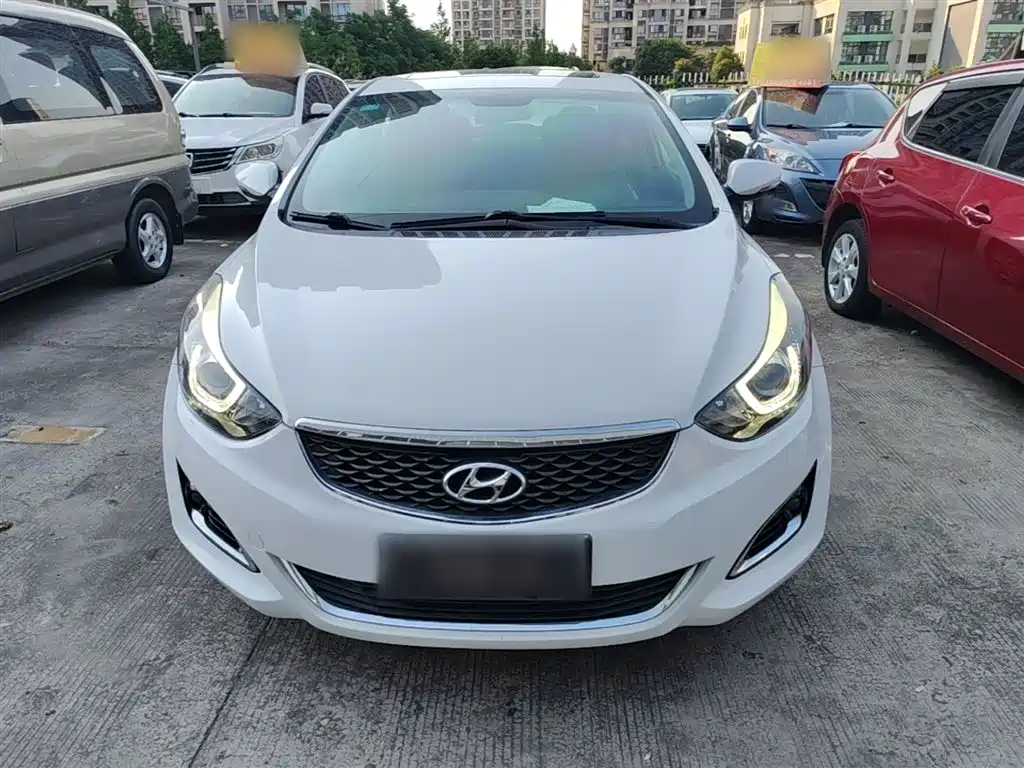Hyundai Elantra Langdong 2016 — фото 3