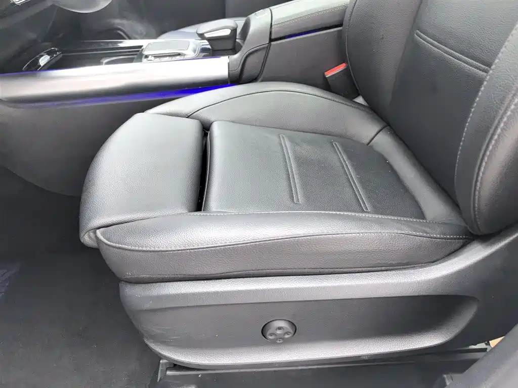 Mercedes-Benz GLA 2021 — фото 20