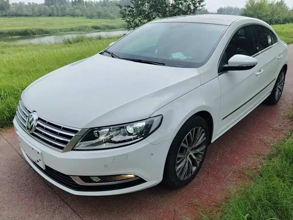 Volkswagen CC 2018 — фото 1