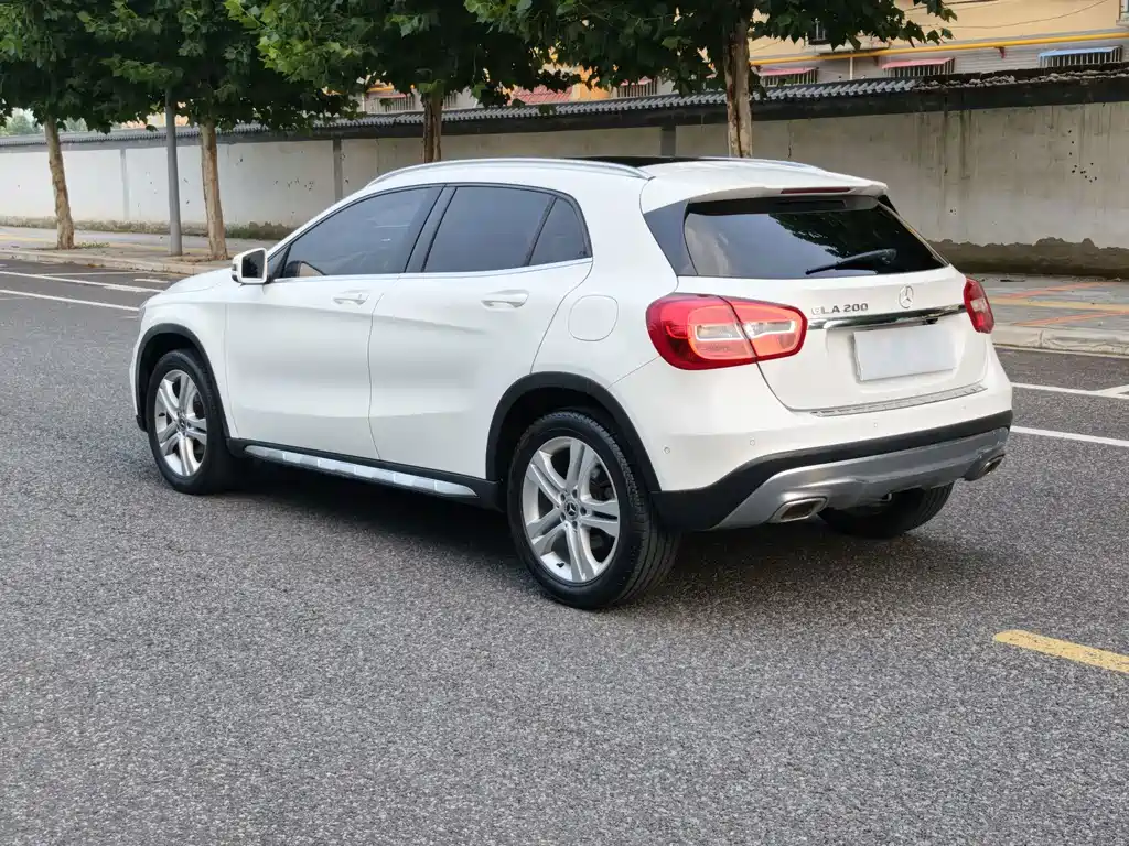Mercedes-Benz GLA 2017 — фото 6