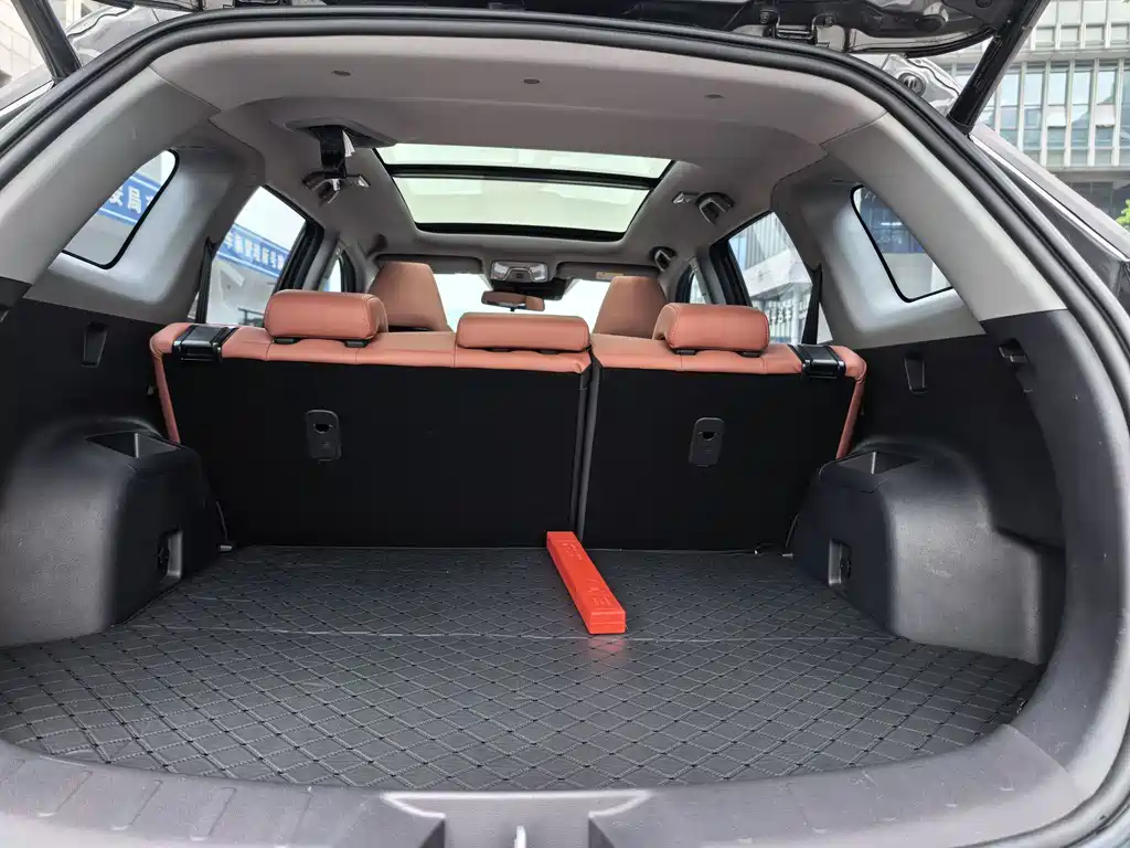 Changan CS75 PLUS 2025 — фото 12