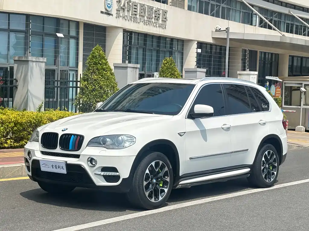 BMW X5 2013 — фото 1
