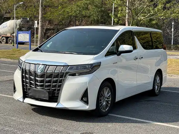 Toyota Alphard 2021