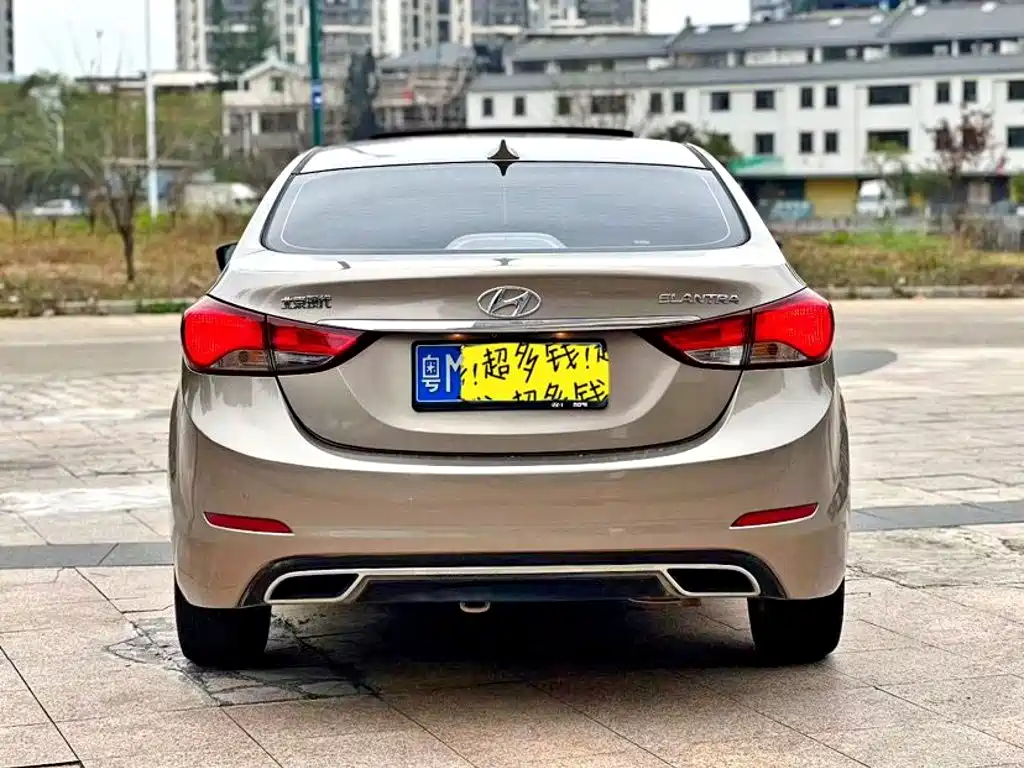 Hyundai Elantra 2017