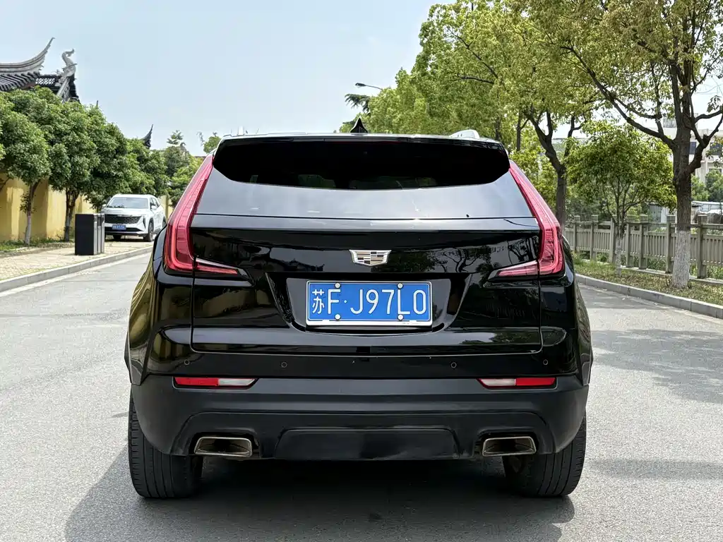 Cadillac XT4 2019 — фото 8