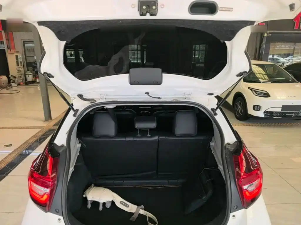 Toyota Vios FS 2022 — фото 19