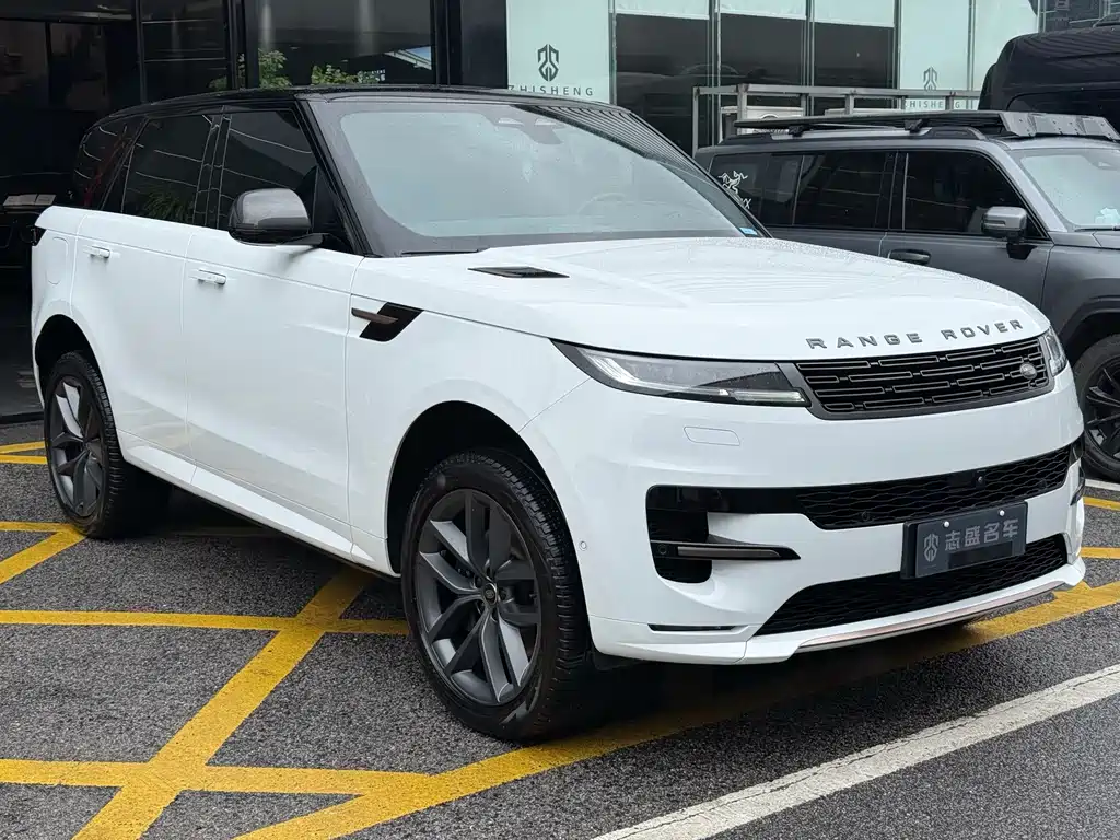 Land Rover Sport 2025 — фото 3