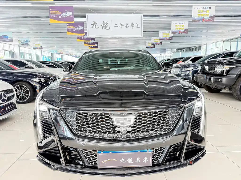 Cadillac CT5 2025 — фото 2