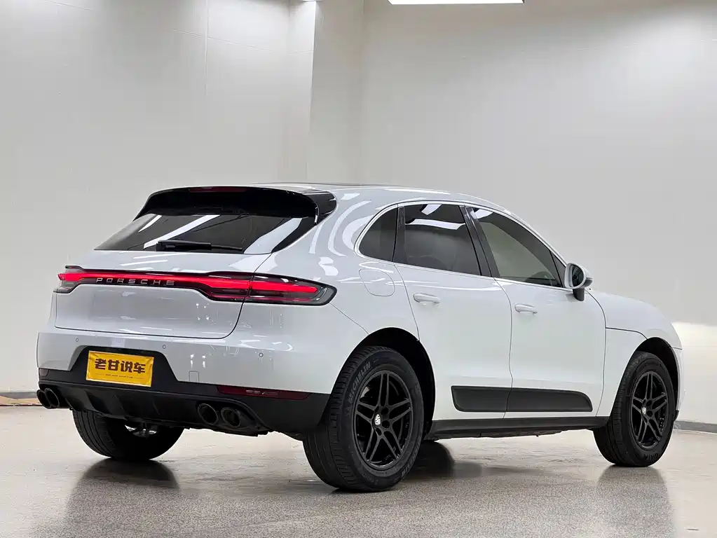 Porsche Macan 2020 — фото 9