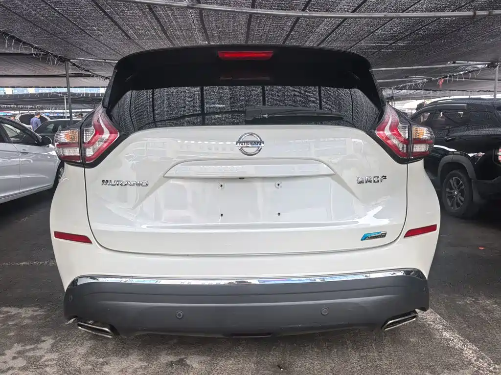 Nissan Murano 2017 — фото 10