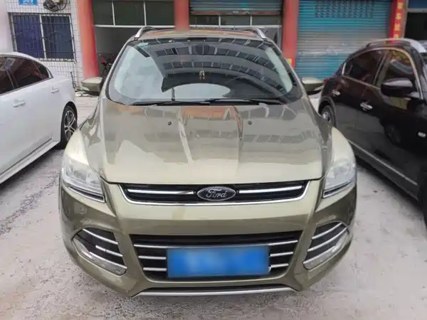 Ford Kuga 2015