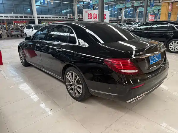 Mercedes-Benz E-Class 2018