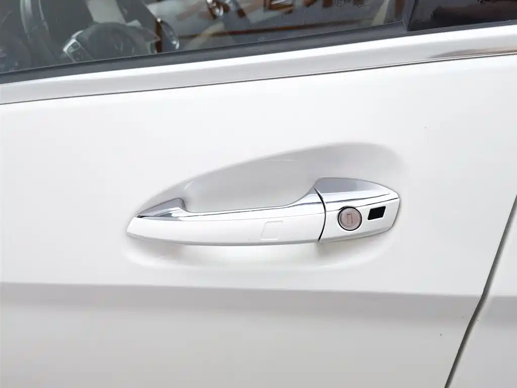 Mercedes-Benz GLK-Class 2015 — фото 18