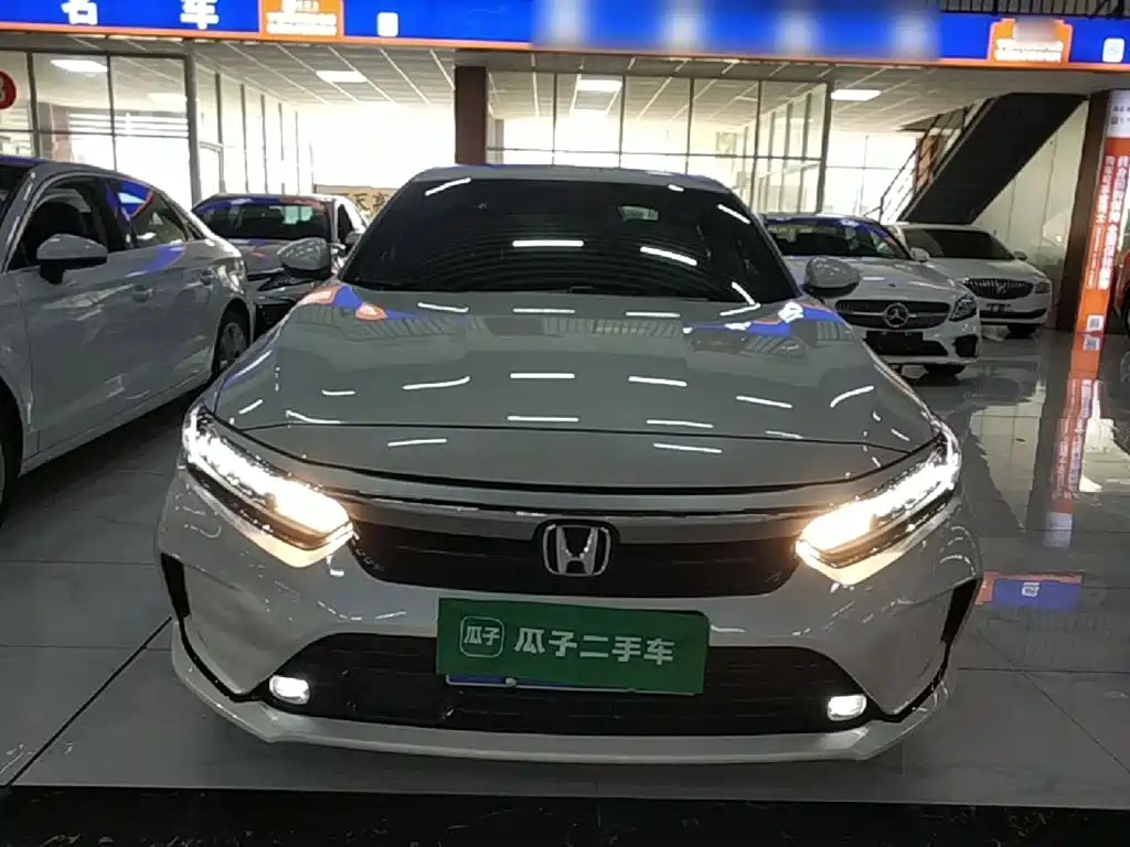 Honda Inspire 2023 — фото 3