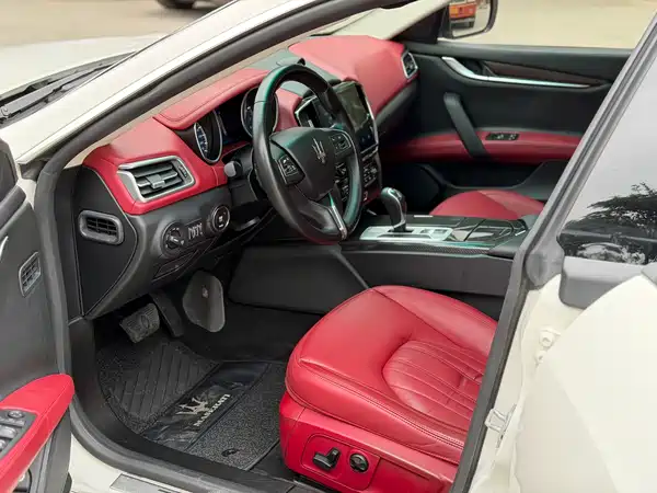 Maserati Ghibli 2014