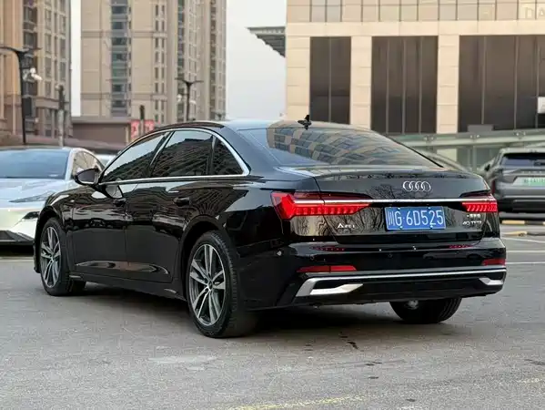 Audi A6L 2023
