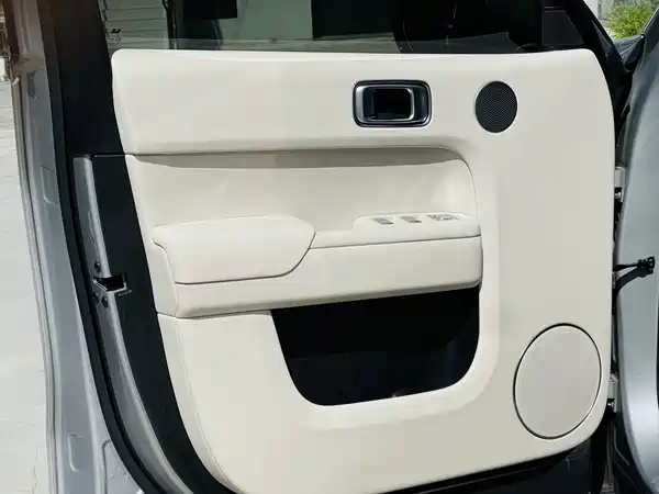 Li Auto L8 2024