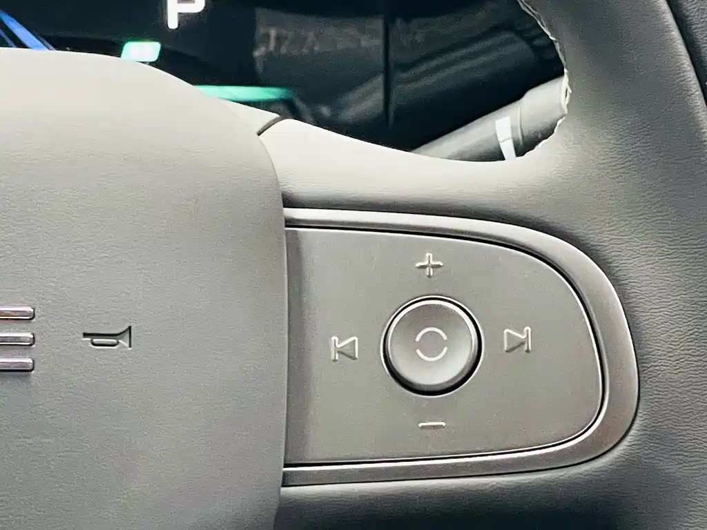 Geely Galaxy Starwish 2026 — фото 27