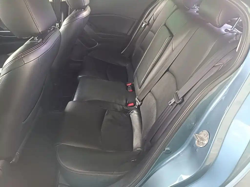 Mazda 3 Angkesela 2016 — фото 17