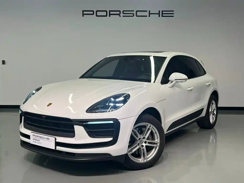 Porsche Macan 2023 — фото 1