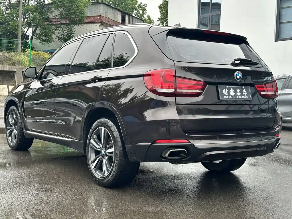 BMW X5 2018 — фото 10