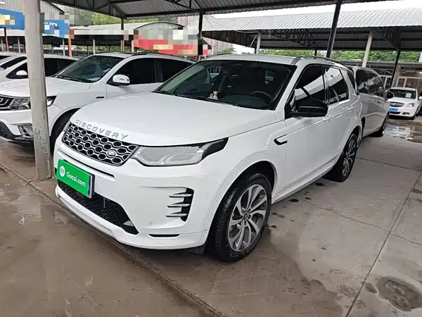 Land Rover Discovery Sport 2024