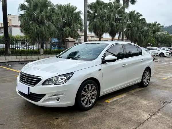 Peugeot 408 2017