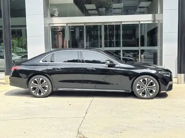 Mercedes-Benz E-Class 2026