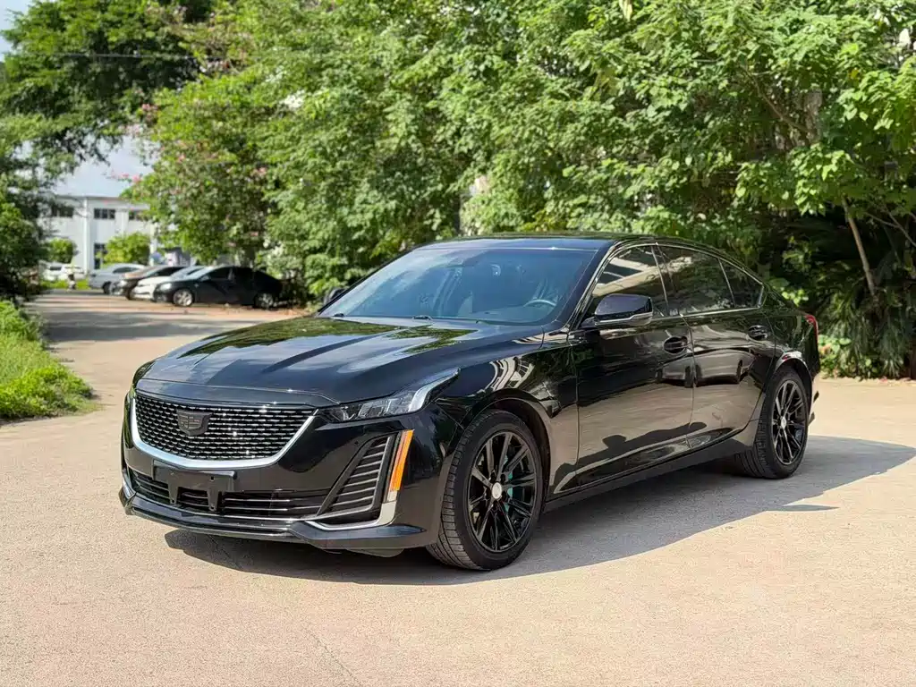 Cadillac CT5 2020 — фото 1