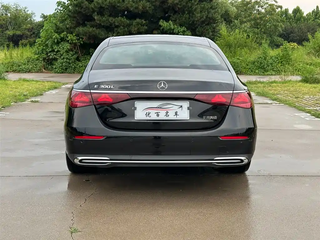 Mercedes-Benz E-Class 2026