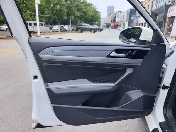 Volkswagen Lavida 2023