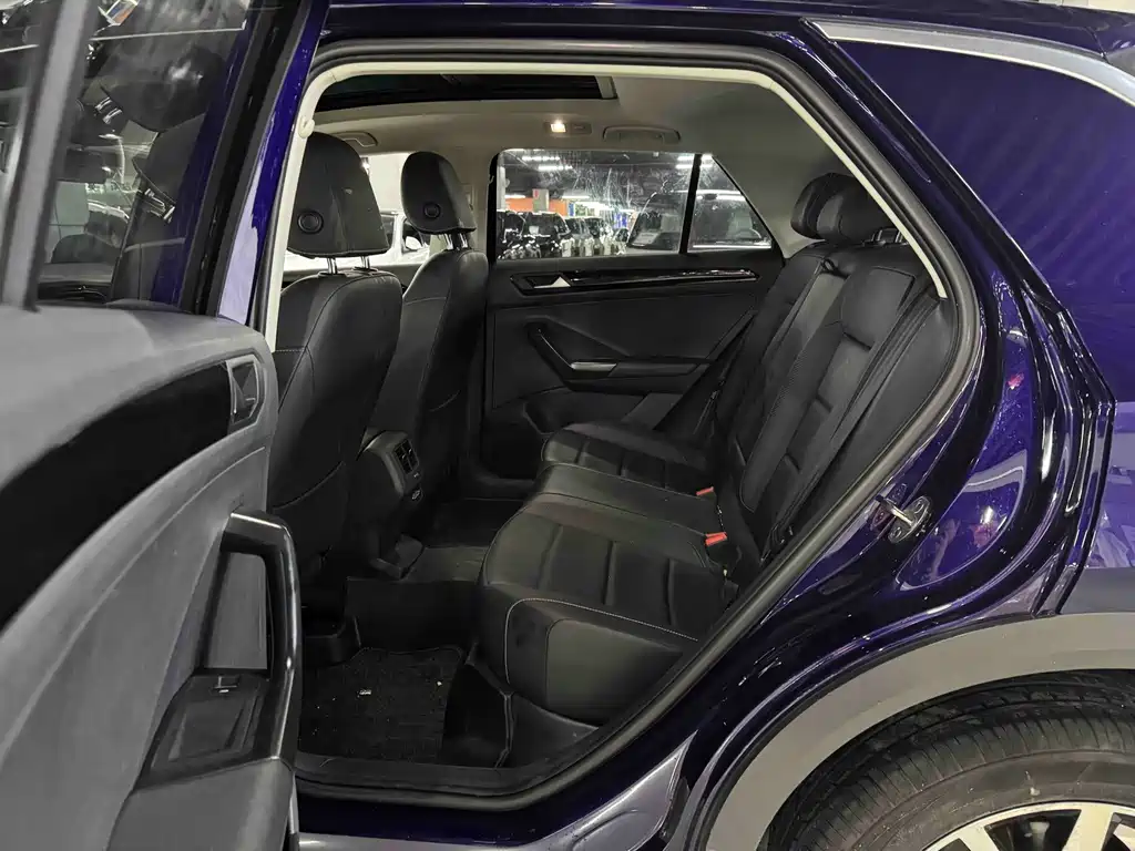 Volkswagen T-Roc 2019