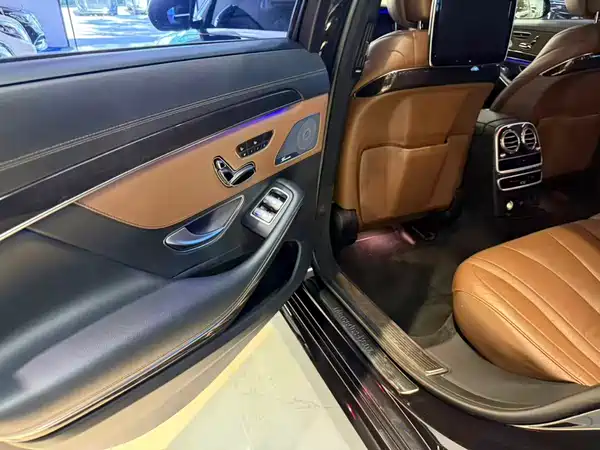 Mercedes-Benz S-Class 2018