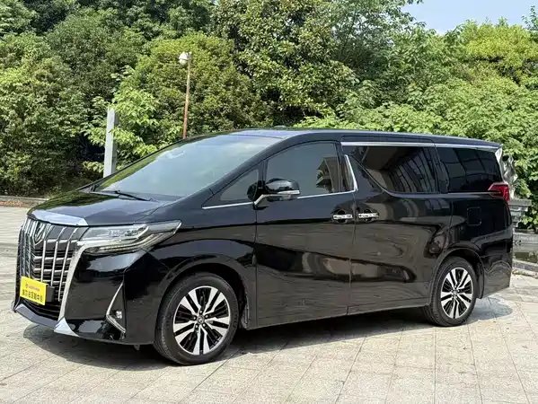 Toyota Alphard 2018