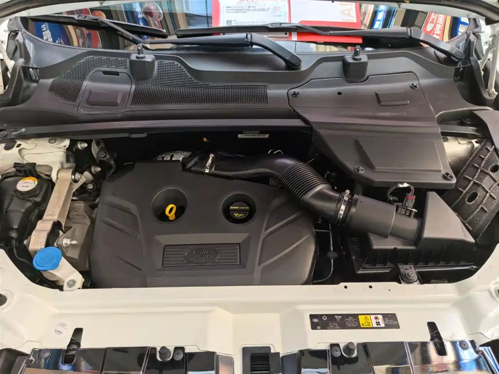 Land Rover Discovery Sport 2015 — фото 26